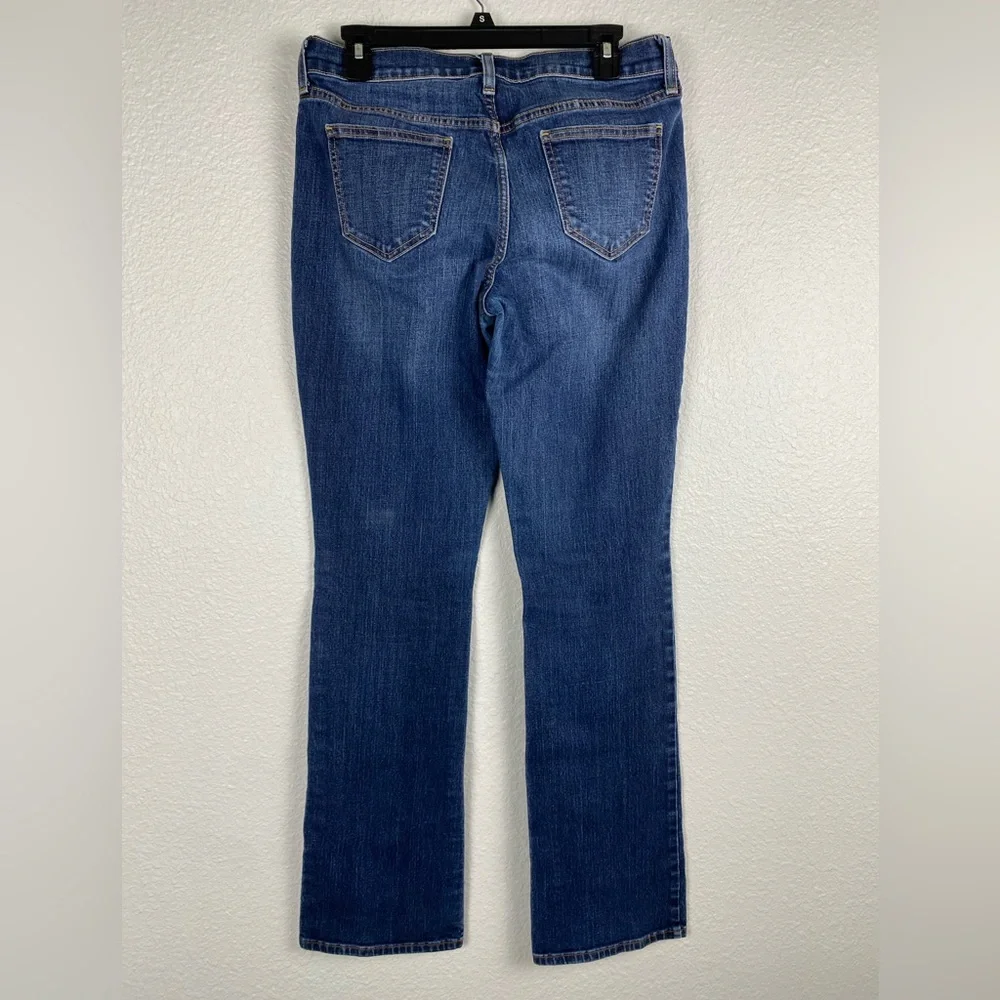 Old Navy Sweetheart bootcut jeans denim women’s size 8 long mid rise - Picture 3 of 10